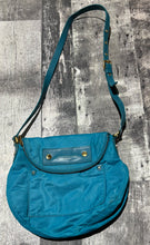 Load image into Gallery viewer, Marc Jacobs blue small/medium purse

