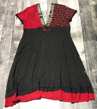 Load image into Gallery viewer, Desigual red/black dress - Hers size XL
