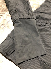 Load image into Gallery viewer, lululemon dark grey light zip up jacket - Hers size 4
