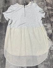 Load image into Gallery viewer, Wilfred white/cream tshirt blouse with silk - Hers size M
