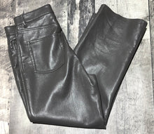 Load image into Gallery viewer, Wilfred dark grey the melina fake leather high rise pants - Hers size 6
