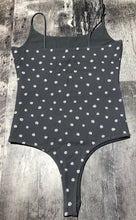 Load image into Gallery viewer, Twik grey/white body suit - Hers size XS
