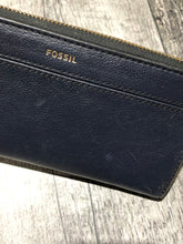 Load image into Gallery viewer, Fossil navy wallet
