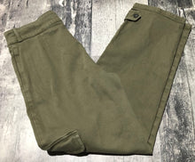 Load image into Gallery viewer, Mavi green high rise cargo pants - Hers size 28
