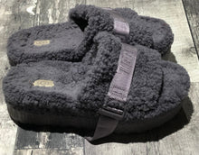 Load image into Gallery viewer, UGG grey purple fuzzy slip on sandals
