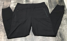 Load image into Gallery viewer, The North Face black mid rise skinny pants - Hers size L
