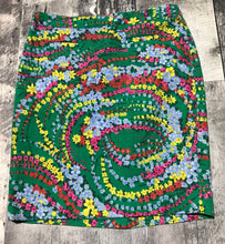 Load image into Gallery viewer, Talbots green/multi colour skirt - Hers size 6P
