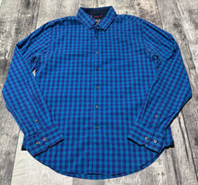 Load image into Gallery viewer, Under Armour blue button up - His size L
