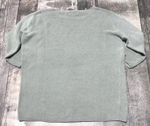 Load image into Gallery viewer, Wilfred sage green knit 3/4 sleeve shirt - Hers size XXS
