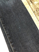 Load image into Gallery viewer, Joe’s dark blue mid rise skinny jeans - Hers size 27
