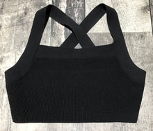 Load image into Gallery viewer, Babaton black cropped tank top - Hers size M
