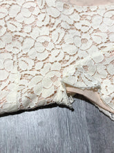 Load image into Gallery viewer, Talula light pink/cream lace dress - Hers size XS
