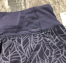 Load image into Gallery viewer, lululemon purple athletic shorts - Hers size 4
