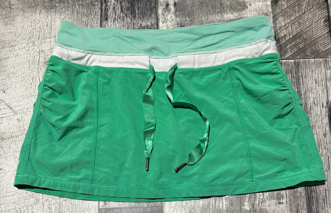 lululemon green/white skort - Hers size 6