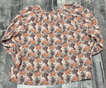 Load image into Gallery viewer, Wilfred pink/floral long sleeve blouse - Hers size L
