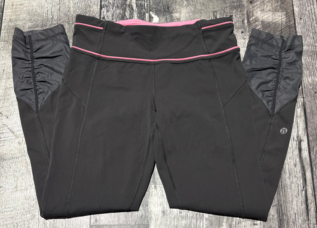 lululemon grey/pink cropped leggings - Hers size 4