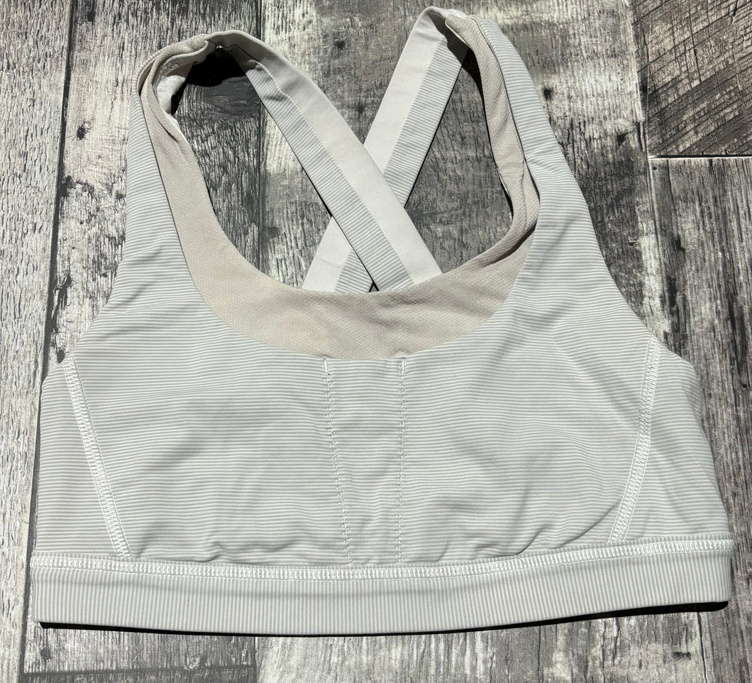 lululemon light grey sports bra - Hers size 6