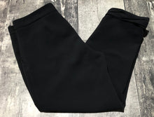 Load image into Gallery viewer, Wilfred black allant cropped pants - Here size 4
