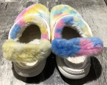 Load image into Gallery viewer, Crocs multi colour fuzzy slip on shoe - Hers size W8
