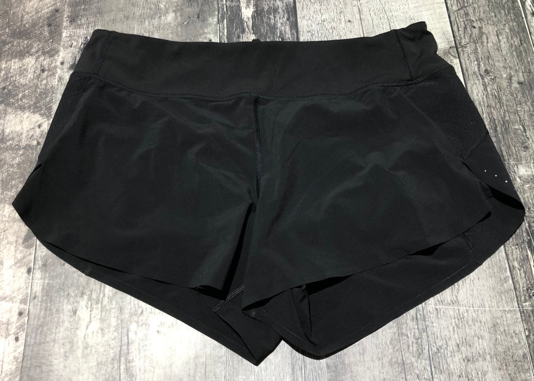 Athleta black athletic shorts - Hers size L