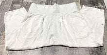 Load image into Gallery viewer, lululemon white high rise pants - Hers size 8
