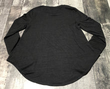 Load image into Gallery viewer, Wilfred Free black long sleeve shirt - Hers size M
