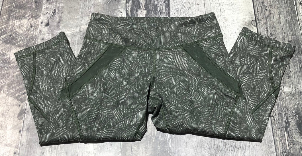 lululemon green cropped leggings - Hers size 4