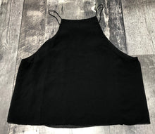 Load image into Gallery viewer, Wilfred black 100% silk crop tank top - Hers size S
