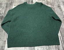 Load image into Gallery viewer, American Eagle green sweater - Hers size S
