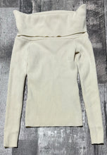 Load image into Gallery viewer, Wilfred cream knit long sleeve - Hers size XXS
