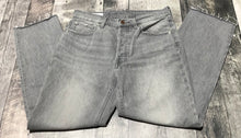 Load image into Gallery viewer, GAP grey high rise straight jeans - Hers size 28
