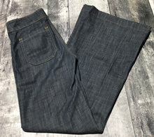 Load image into Gallery viewer, Hudson dark blue high rise wide leg jeans - Hers size 27
