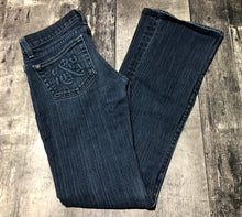 Load image into Gallery viewer, Rock &amp; Republic blue low rise flare leg jeans - Hers size 25
