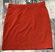 Load image into Gallery viewer, Simply Vera orange skirt - Hers size S
