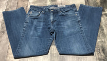 Load image into Gallery viewer, AG blue mid rise slim straight- His 32
