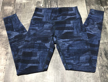 Load image into Gallery viewer, lululemon blue/navy leggings - Hers size 6
