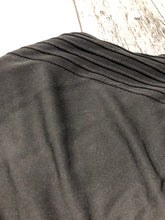 Load image into Gallery viewer, Marc Jacobs black/cream dress - Hers size approx S
