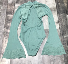 Load image into Gallery viewer, Free People turquoise body suit - Hers size S

