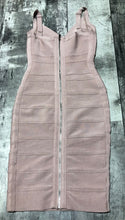 Load image into Gallery viewer, Babaton mauve bandage dress - Hers size S

