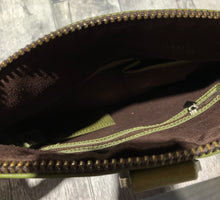 Load image into Gallery viewer, Matt &amp; Nat green clutch
