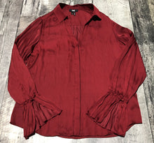 Load image into Gallery viewer, Paige red button up long sleeve blouse - Hers size M
