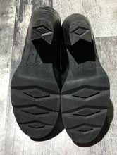 Load image into Gallery viewer, Fly London black bootie heels - Hers size 40
