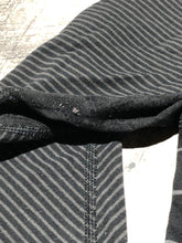 Load image into Gallery viewer, lululemon black/white long sleeve top - Hers size approx L
