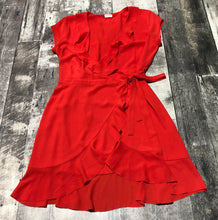 Load image into Gallery viewer, Sunday Best red wrap dress - Hers size 0
