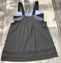 Load image into Gallery viewer, lululemon grey/light blue tank top - Hers size 4
