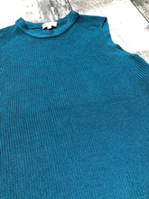 Load image into Gallery viewer, Wilfred blue knot tank top - Hers size XS
