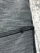 Load image into Gallery viewer, lululemon dark grey leggings - Hers size 6
