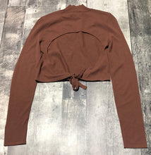 Load image into Gallery viewer, Sunday Best brown crop top long sleeve - Hers size S
