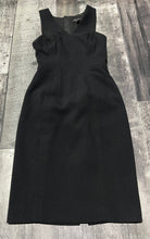 Load image into Gallery viewer, Banana Republic black dress - Hers size 00

