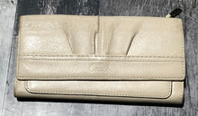 Load image into Gallery viewer, Coach cream wallet
